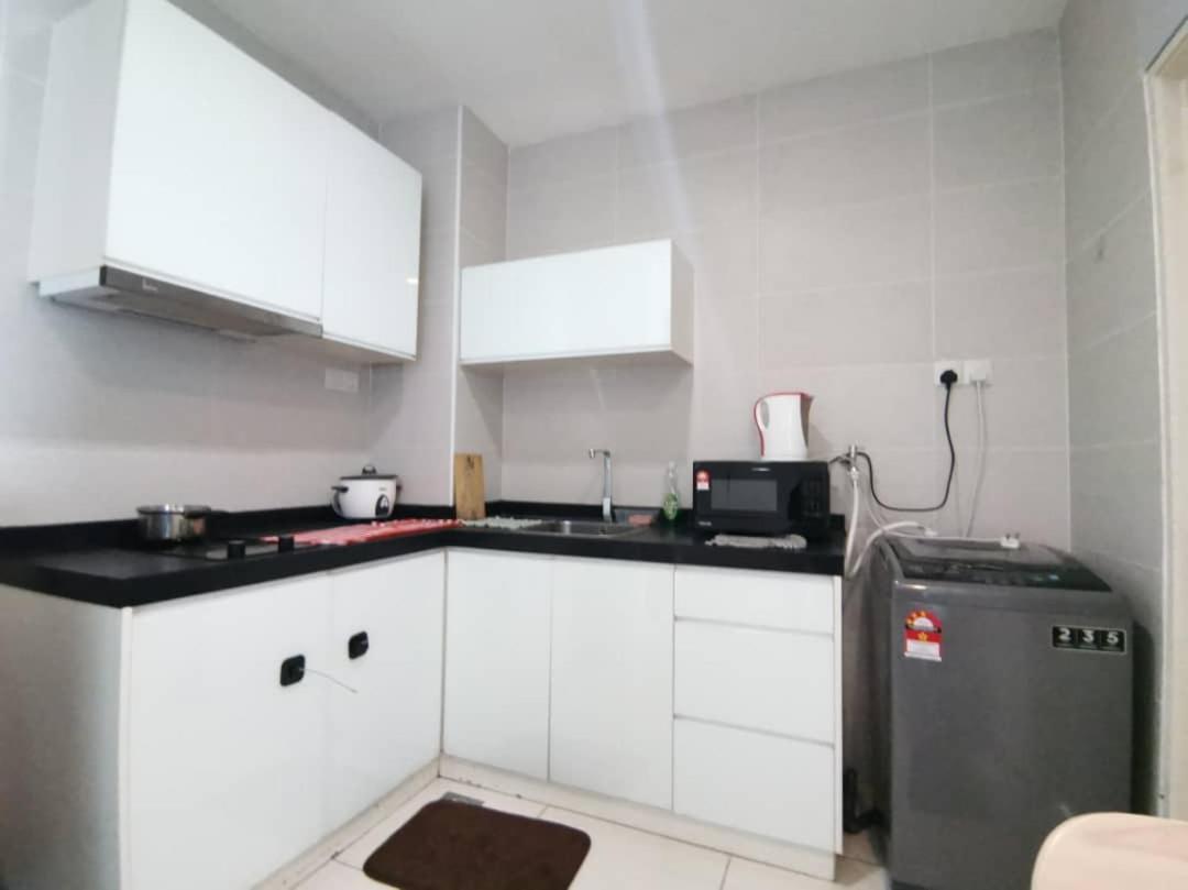 Homestay Kuala Lumpur ; Terminal Tbs ; Bukit Jalil Εξωτερικό φωτογραφία